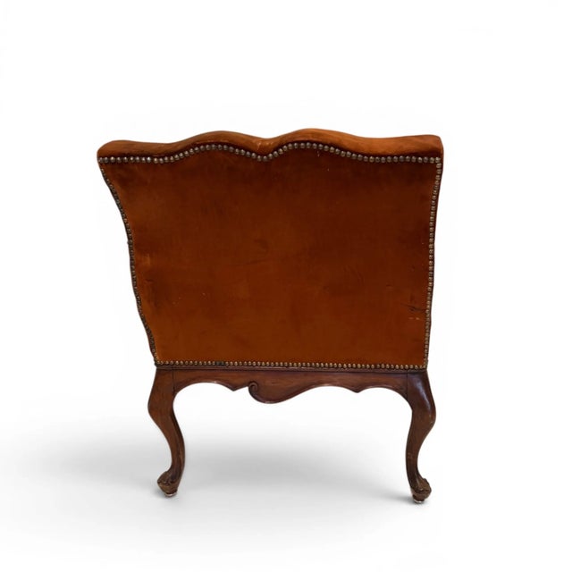 18th Century Venetian Walnut Chaise For Sale - Image 4 of 9