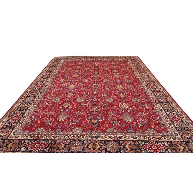 Mashad Rug with Floral Medallion For Sale - Image 4 of 11