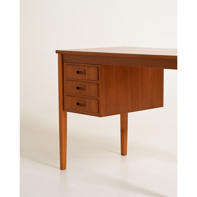 Scandinavian Teak Desk with Movable Drawers, 1960s For Sale - Image 6 of 11