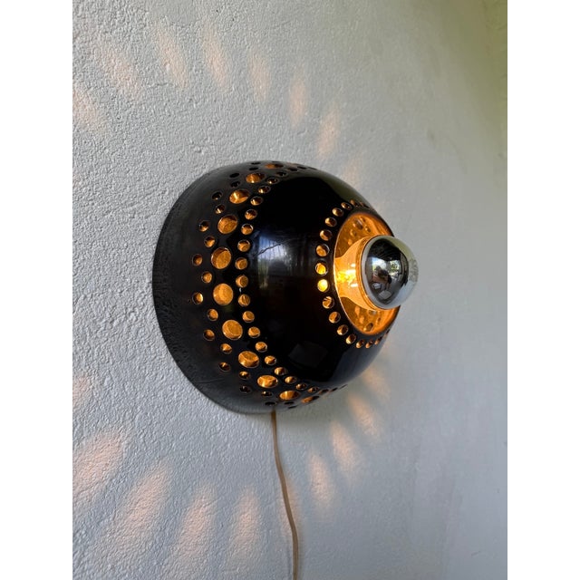 Ceramic Wall Light in the style of Pelletier, 1960s For Sale - Image 13 of 18