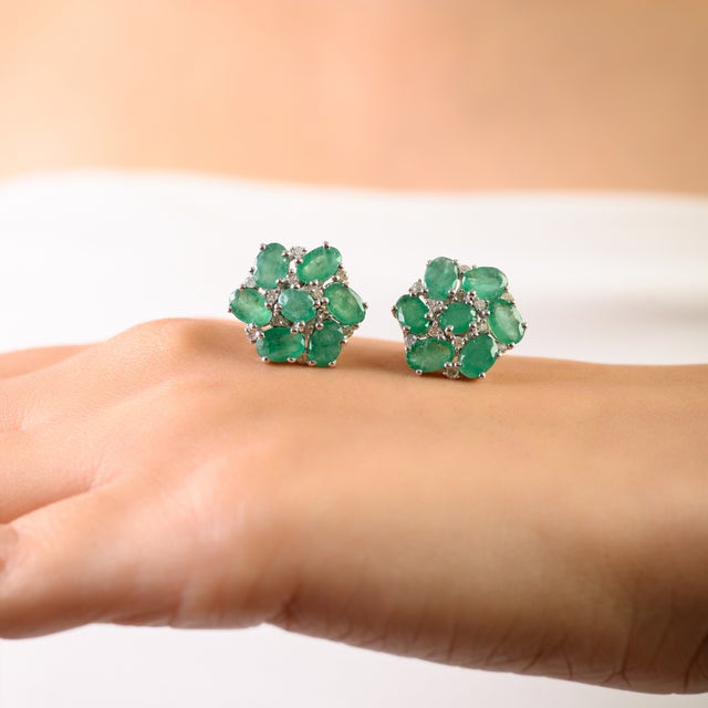 Modern Emerald & Diamond Cluster Earrings in Silver- 2 Pieces by Caratandher For Sale - Image 4 of 11
