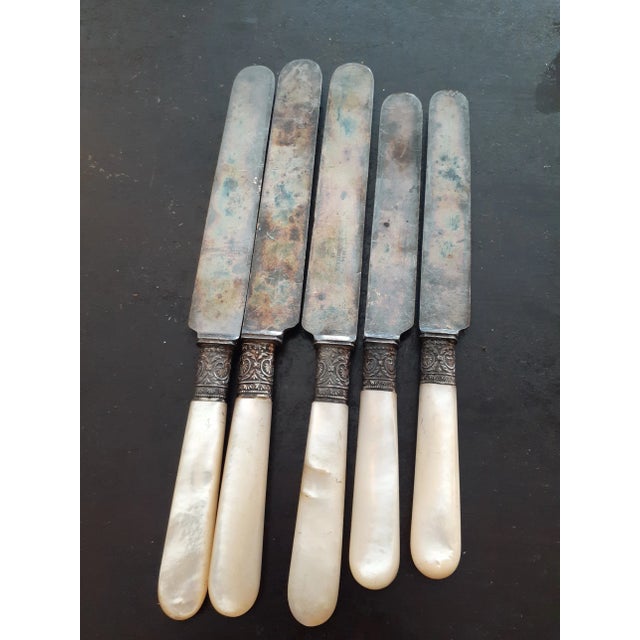 Brutalist Antique J Russell Silverplate & Mother of Pearl Knives- Set of 5 For Sale - Image 3 of 4