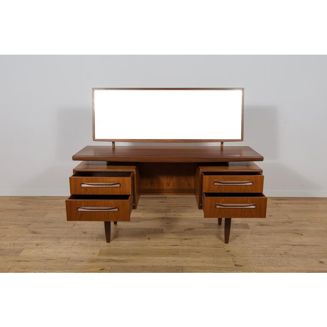 1960s Mid-Century Teak Dressing Table by Victor Wilkins for G-Plan, United Knigdom, 1960s For Sale - Image 5 of 18