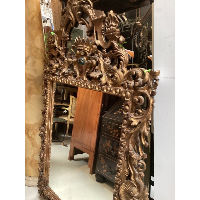 Wood Antique Regency Armorial Crested & Crown Giltwood Mirror For Sale - Image 7 of 10