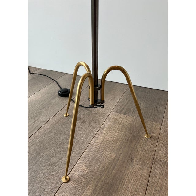 Metal 1960s Mid-Century Modern Gun Metal and brass designer floor lamp For Sale - Image 7 of 12