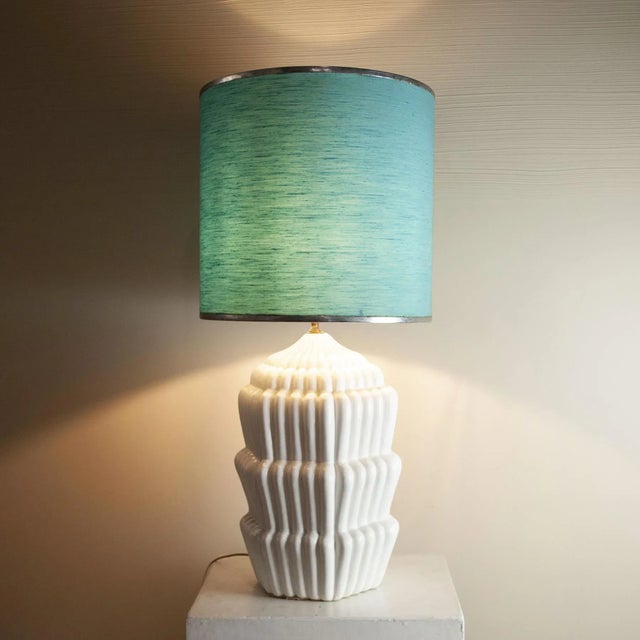 Mid-Century Modern Italian Enameled Ceramic and Brass Table Lamp attributed to Tommaso Barbi, 1960s For Sale - Image 3 of 7