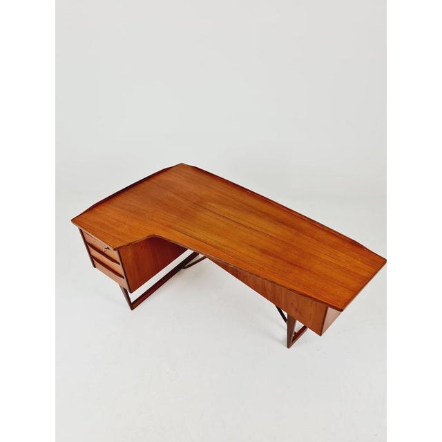 Wood Danish Teak Desk Model Executive Desk Boomerang by Peter Lovig Nielsen for Hedensted, 1960s For Sale - Image 7 of 18