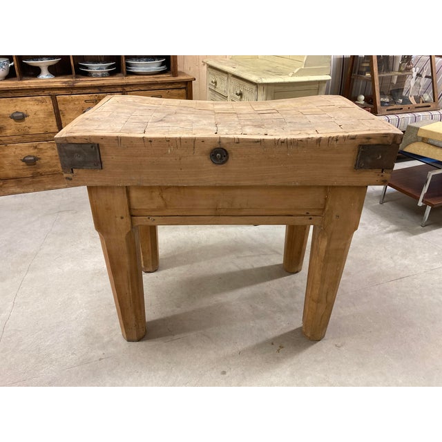 Butchers Block in Beech with Octagonal Legs, 1930s For Sale - Image 4 of 18