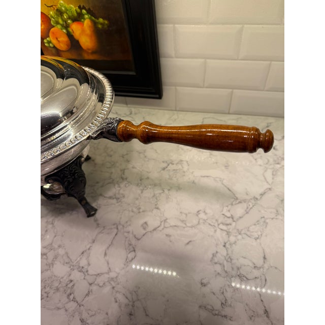 Vintage Silverplate Sheridan Chafing Dish For Sale - Image 4 of 9