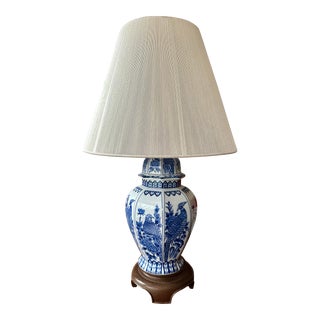 Dutch Delft Blue and White Peacock Table Lamp For Sale