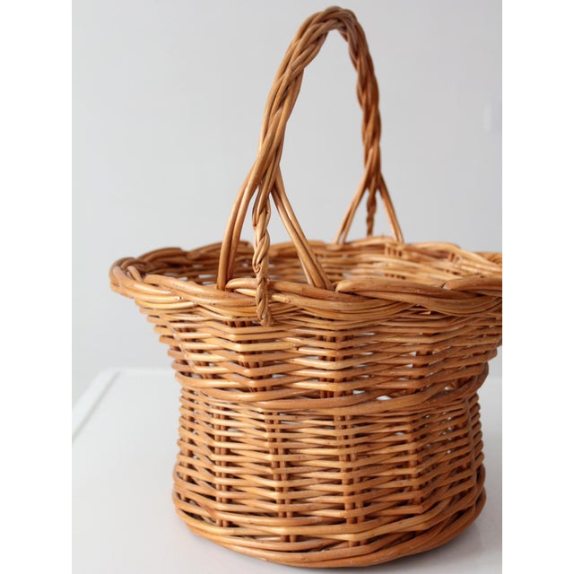 Vintage Round Wicker Gathering Basket With Handle For Sale - Image 6 of 13