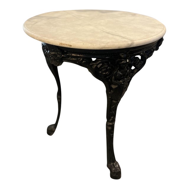 Early 20th Century English Cast Iron "Brittania" Pub Table For Sale