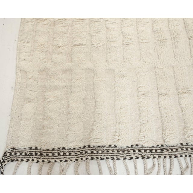 Tribal "Brique" Contemporary Moroccan Solid Cream Hand-Knotted Rug by Doris Leslie Blau For Sale - Image 3 of 8