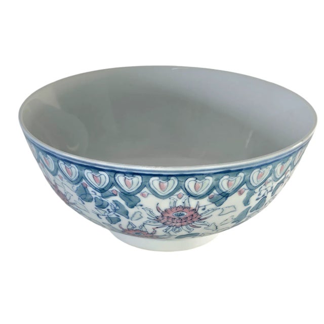 Chinese Vintage Chinoiserie Porcelain Bowl With Pink and Green Floral Pattern, 10 Inch For Sale - Image 3 of 9