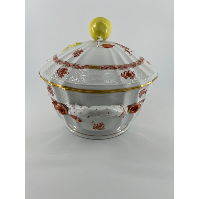 This stunning large soup tureen with lemon finial in the Chinese Bouquet rust design by Herend is a must have piece for...