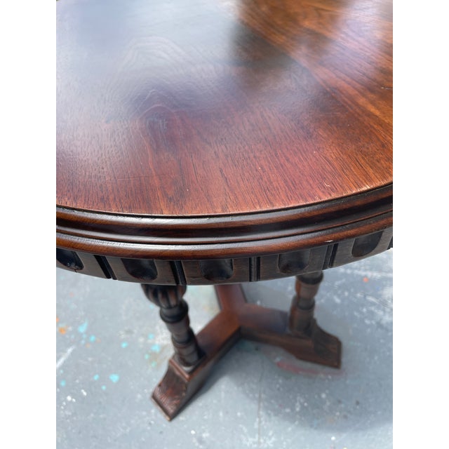 1940s Vintage Kittinger Mahogany Round Side Table – Federal / Colonial Revival Style For Sale - Image 5 of 10
