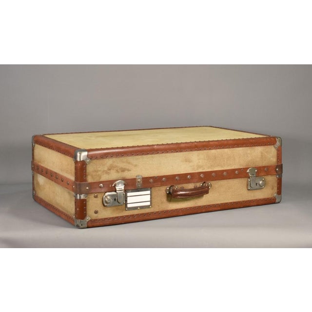 French Antique Steamer Trunk Suitcase, 1920s For Sale - Image 4 of 15
