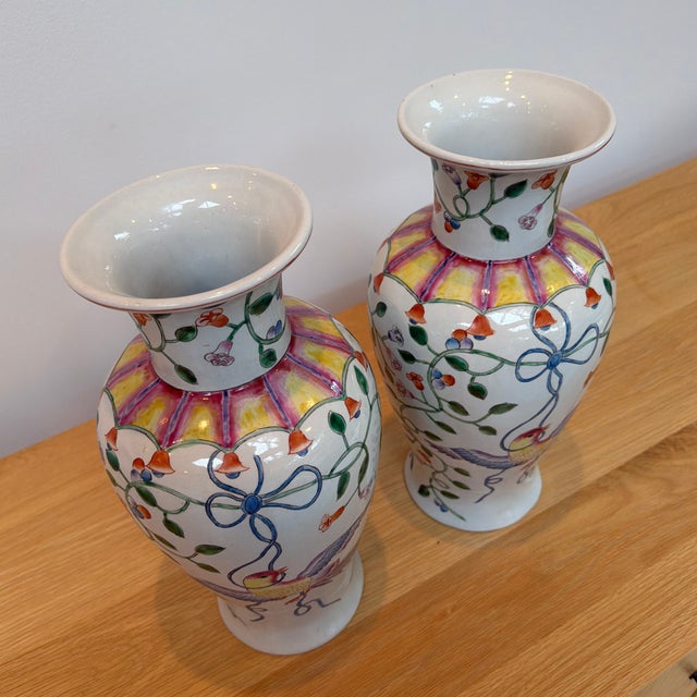 Pair of Altfield Hong Kong Hand-Painted Chinoiserie Bird & Floral Porcelain Vases, 14” For Sale - Image 9 of 12