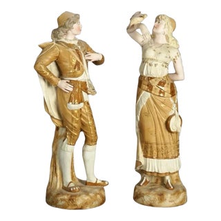 Pair of Antique Continental Porcelain Bisque Statues Courting Couple, Circa 1900 For Sale
