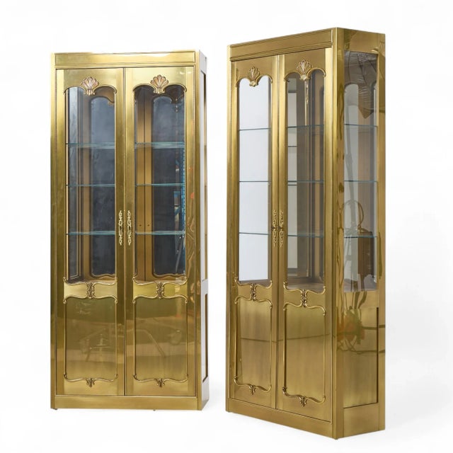 Mid-Century Modern Mastercraft Mid Century Brass Vitrines Cabinet - Pair For Sale - Image 3 of 11