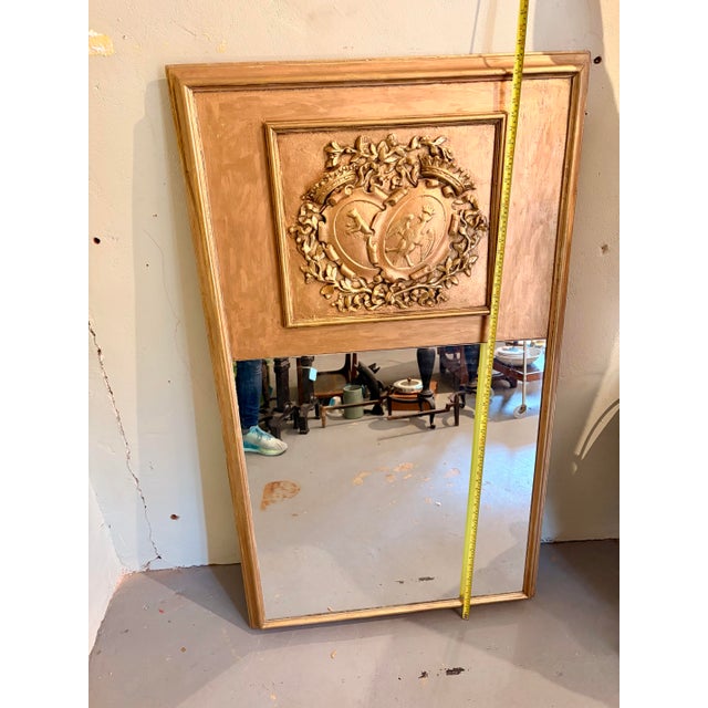 Vintage French Louis XVI Style Giltwood Trumeau Mirror With Heraldic Crest For Sale - Image 10 of 12