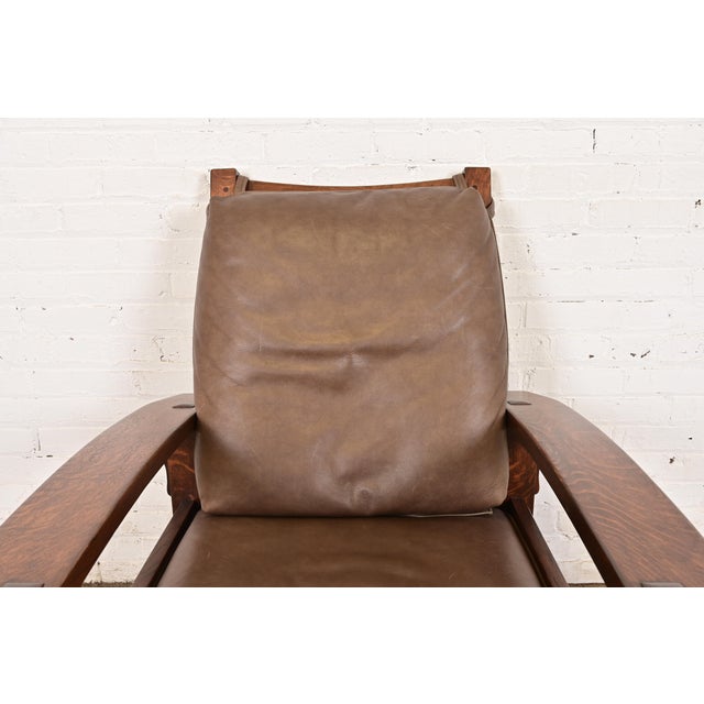 Gustav Stickley Mission Oak Arts & Crafts Bow Arm Reclining Morris Lounge Chair With Ottoman by Warren Hile Studio, Newly Refinished For Sale In South Bend - Image 6 of 12