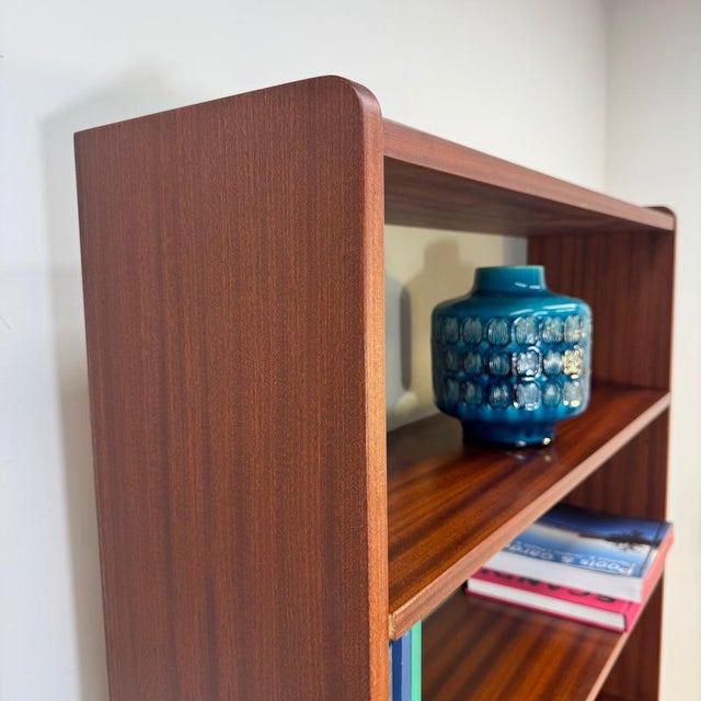 Swedish Teak Bookcase with Five Shelves, 1960 For Sale - Image 4 of 7