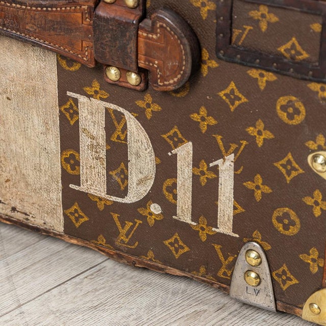 Wood Trunk from Louis Vuitton, France, 1930s For Sale - Image 7 of 18