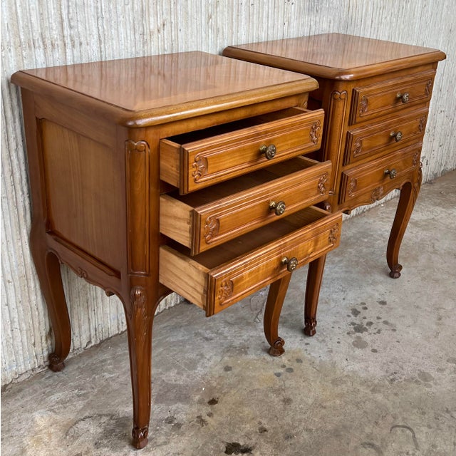 Wood Pair of Louis XVI Style Nightstands With Three Drawers and Cabriole Legs For Sale - Image 7 of 13