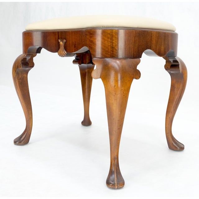 Antique 19th Century Quen Ann Style Scallop Accent New Leather Upholstery Bench For Sale - Image 10 of 13