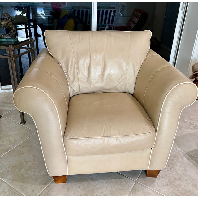 Italsofa by Natuzzi Beige Leather Arm Chair For Sale - Image 15 of 16