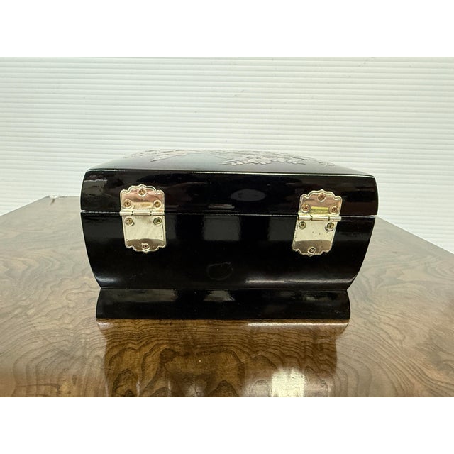 Korean Black Lacquer + Mother of Pearl Locking Jewelry Box, Small For Sale - Image 10 of 12