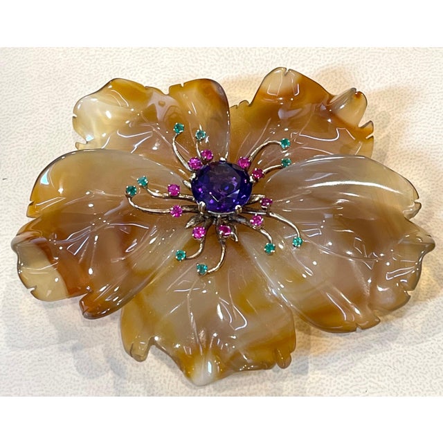 Gemstone 400 Carat Natural Agate, Amethyst, Ruby and Emerald Big Flower Pin 14K Gold For Sale - Image 7 of 18