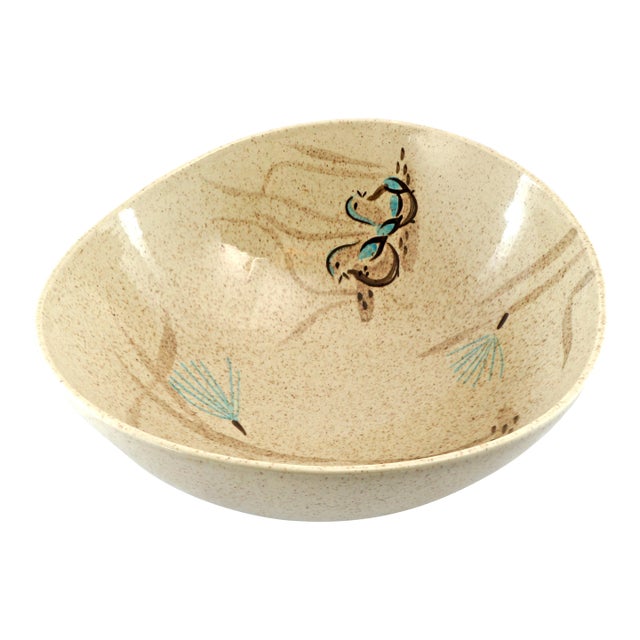 Large Mid Century Redwing Bob White Quail 12 in Serving Bowl Circa 1960 For Sale