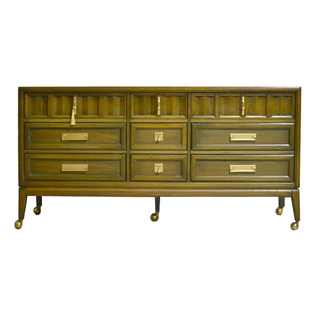 Paint to Order Mid Century Modern Nine-Drawer Dresser by Stanley Furniture For Sale
