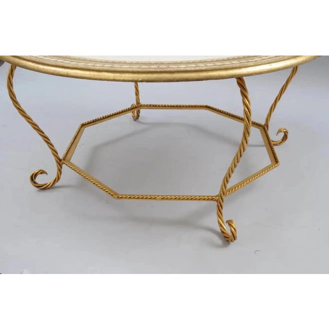Wood Mid 20th Century Italian Florentine Hollywood Regency Gold Wood & Iron Rope Round Coffee Table For Sale - Image 7 of 10