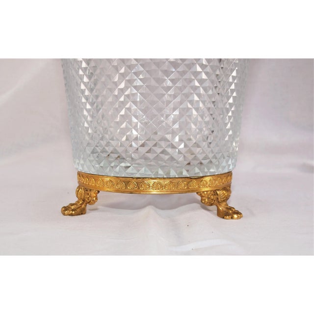 1960s French Ormolu Doré Bronze Cut Crystal Gilt Paw Feet Centerpiece Bowl For Sale In San Francisco - Image 6 of 7