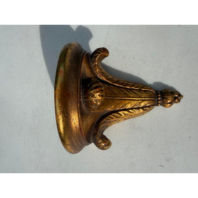 Late 20th Century Vintage Petite Italian Florentine Gilt Wall Bracket Shelf For Sale - Image 5 of 9