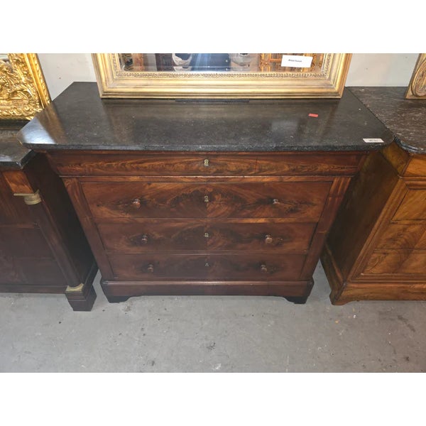 This elegant French Louis Philippe commode showcases the timeless appeal of walnut craftsmanship. Featuring clean lines...