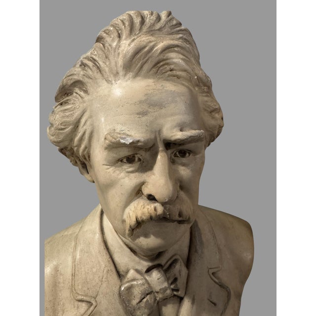 American Vintage 15.5" Chalkware Figural Profile Statue Sculpture Bust of Mark Twain For Sale - Image 3 of 9