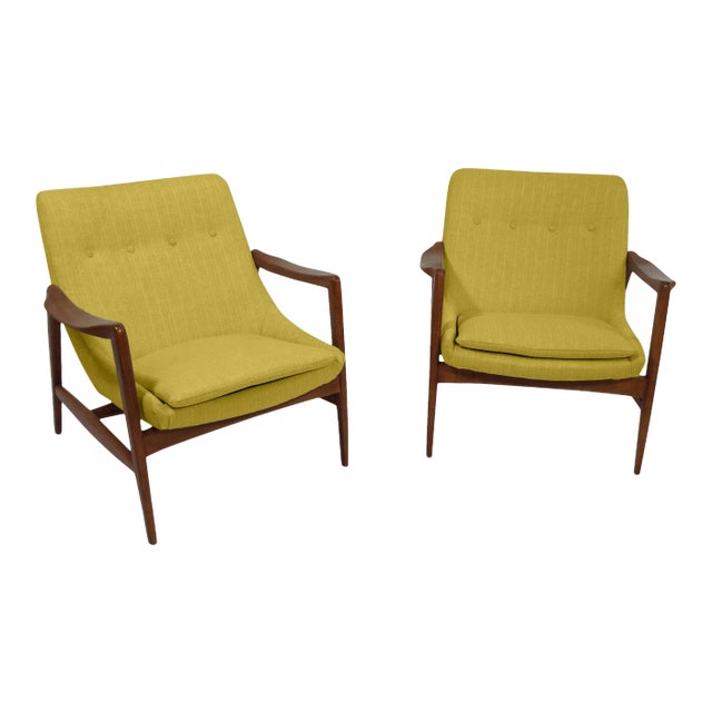 Modern Medellin Mid-Century Style Lounge Chairs - a Pair For Sale