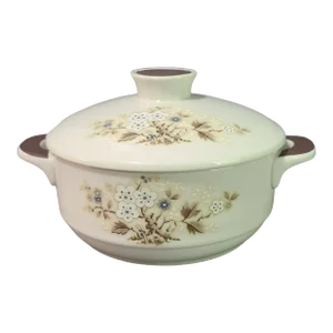 Late 20th Century Royal Doulton t.c 1079 Limited Fine Oven China Mandalay Small Covered Casserole Dish