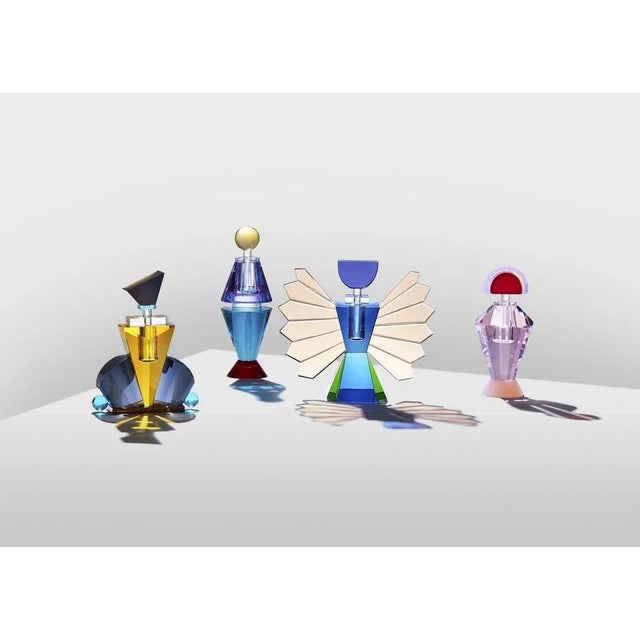 Contemporary Colorful Crystal Perfume Flacon in Hand-Sculpted Crystal For Sale - Image 3 of 5