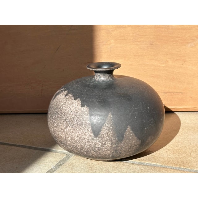 High-Fired Ceramic Vase with Smoke Glaze, Thuringia, Germany, 1970s For Sale - Image 10 of 13