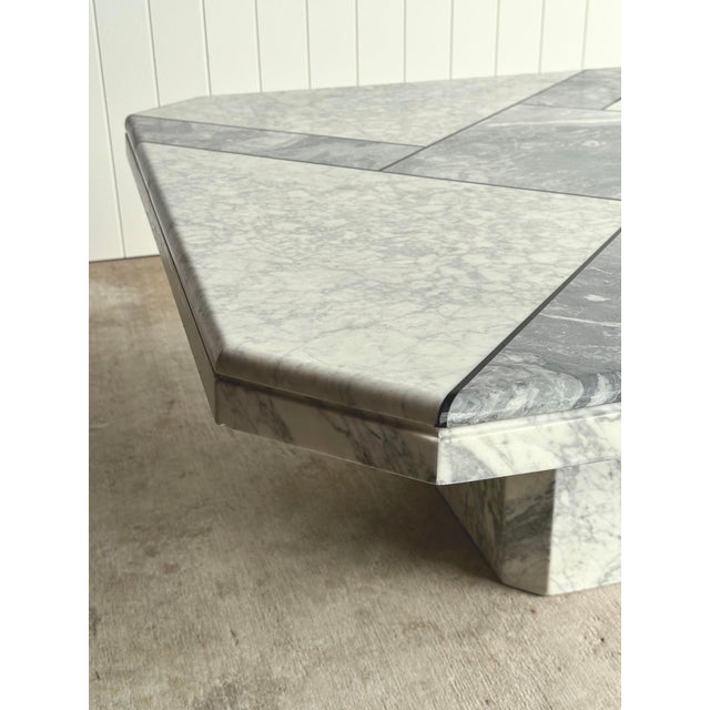 White Italian Carrara & Bardiglio Marble Inlay Coffee Table, 1970s For Sale - Image 8 of 15