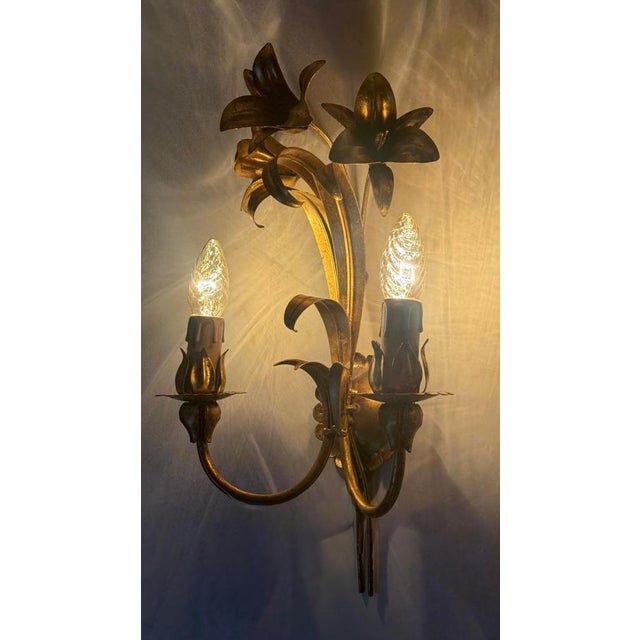 Italian Hollywood Regency Gilt Lily Sconces by Passeri, 1980s, Set of 2 For Sale - Image 6 of 14