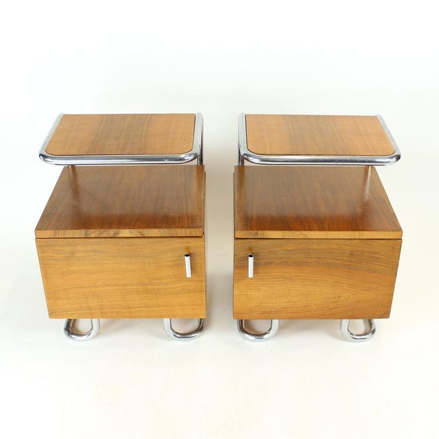 Bedside Tables in Chrome & Walnut by Vichr & Spol for Kovona, Former Czechoslovakia, 1950s, Set of 2 For Sale - Image 4 of 17