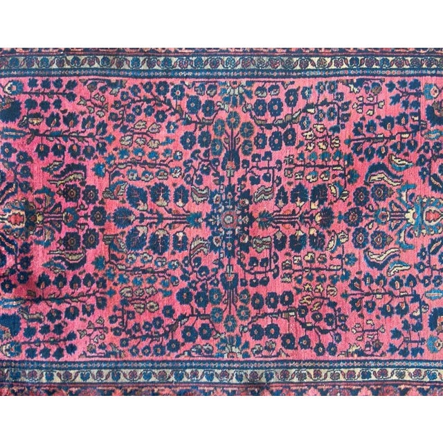 Early 20th Century Persian Sarouk Rug For Sale In Chicago - Image 6 of 12