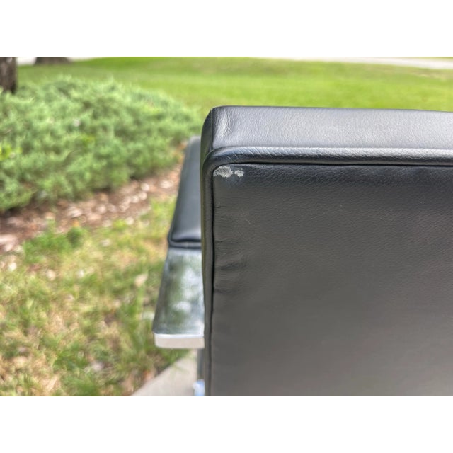 Animal Skin Knoll Brno Flat Bar Chair by Ludwig Mies Van Der Rohe – Black Leather For Sale - Image 7 of 12