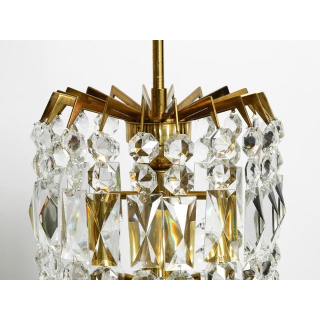 Mid-Century Brass Crystal Glass Chandelier from Vereinigten Werkstätten, 1950s For Sale - Image 6 of 18